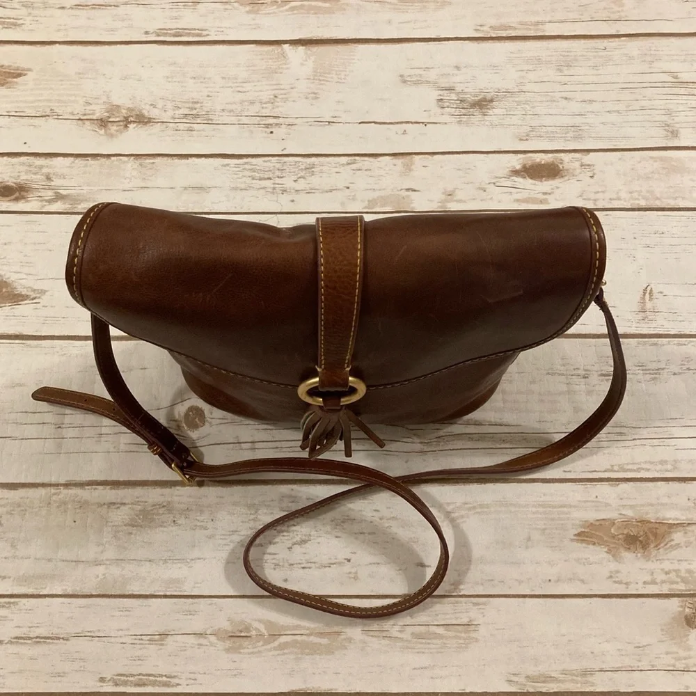 Dooney & Bourke Florentine Leather Large Dottie Crossbody Chestnut/Brown - Picture 5 of 16